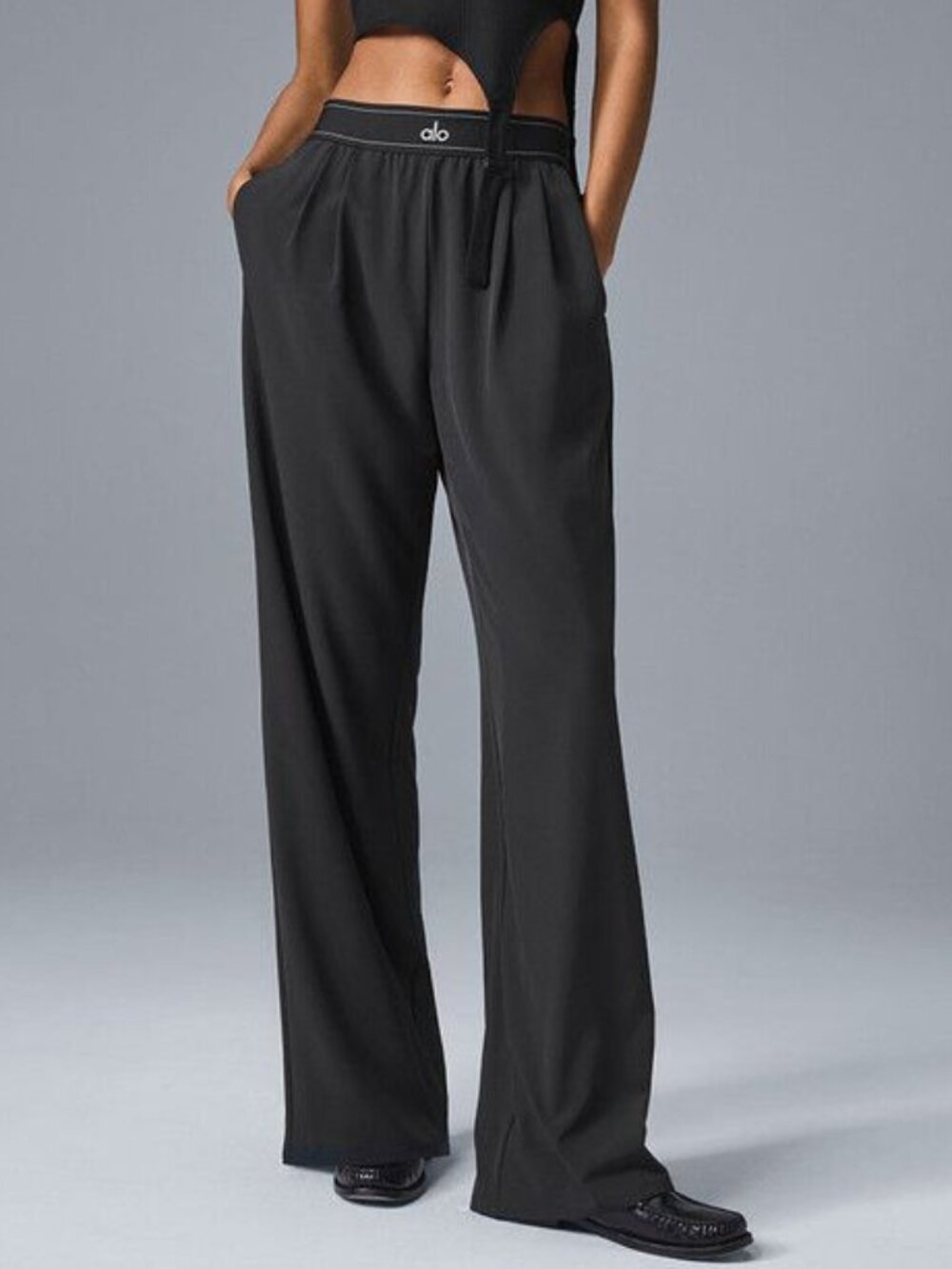 NWT ALO Yoga Black Wide Leg Pants 😜 High Rise Athleisure Lounge Travel Pants💞
